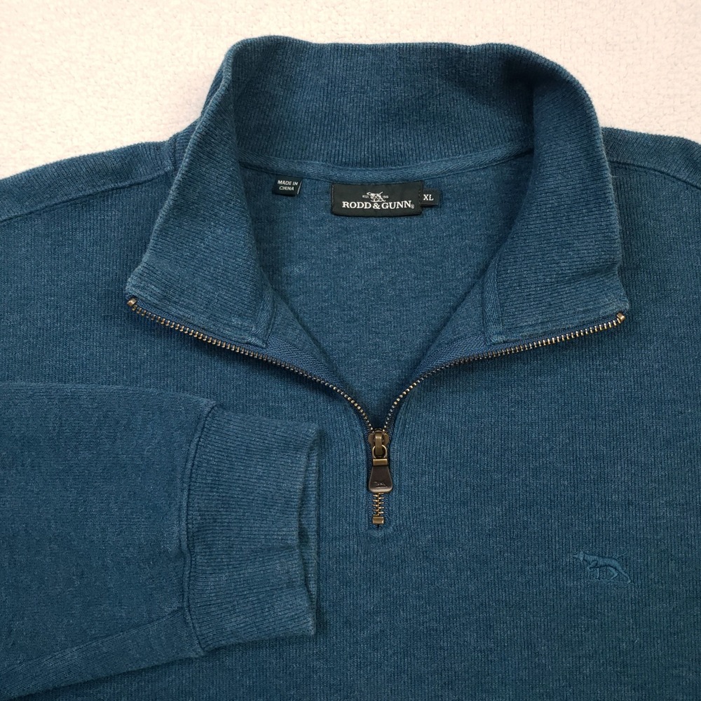 Rodd and Gunn Quarter Zip Pullover Mens XL Blue Cotton Knit Sweater Logo